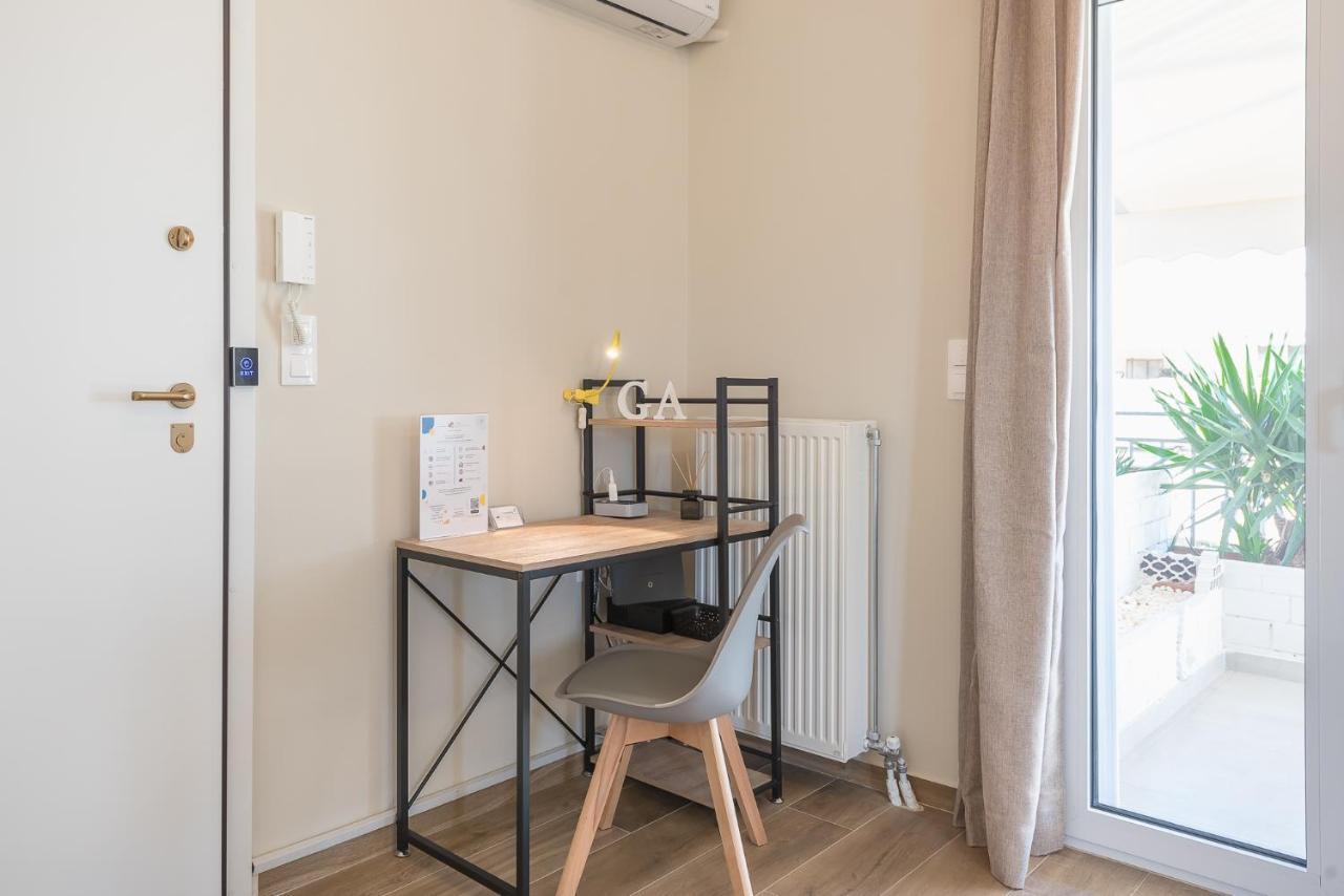 Attiki Metro Top Floor By Greece Apartment Афіни Екстер'єр фото